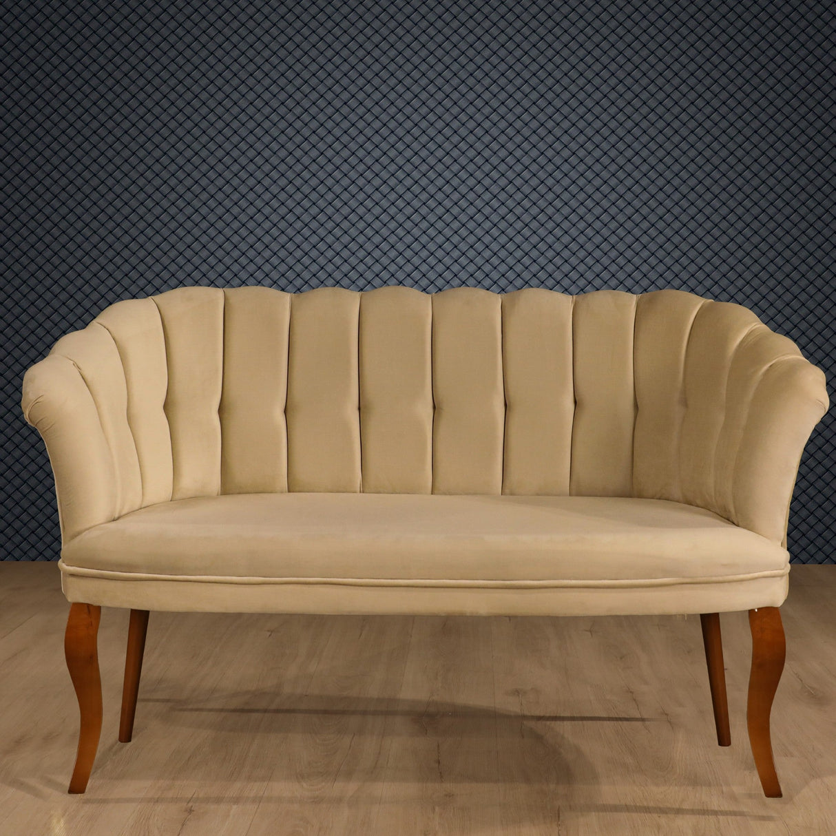 Canapea fixă 2 locuri Daisy lemn nuc, Diverse culori, 103x44x51 cm - Maro deschis | SKU: 118BRN1483 | Canapea fixă 2 locuri Daisy lemn nuc, 103x44x51 cm, varianta Maro deschis, produs pentru amenajarea locuinței, disponibil online în România la CasaMob