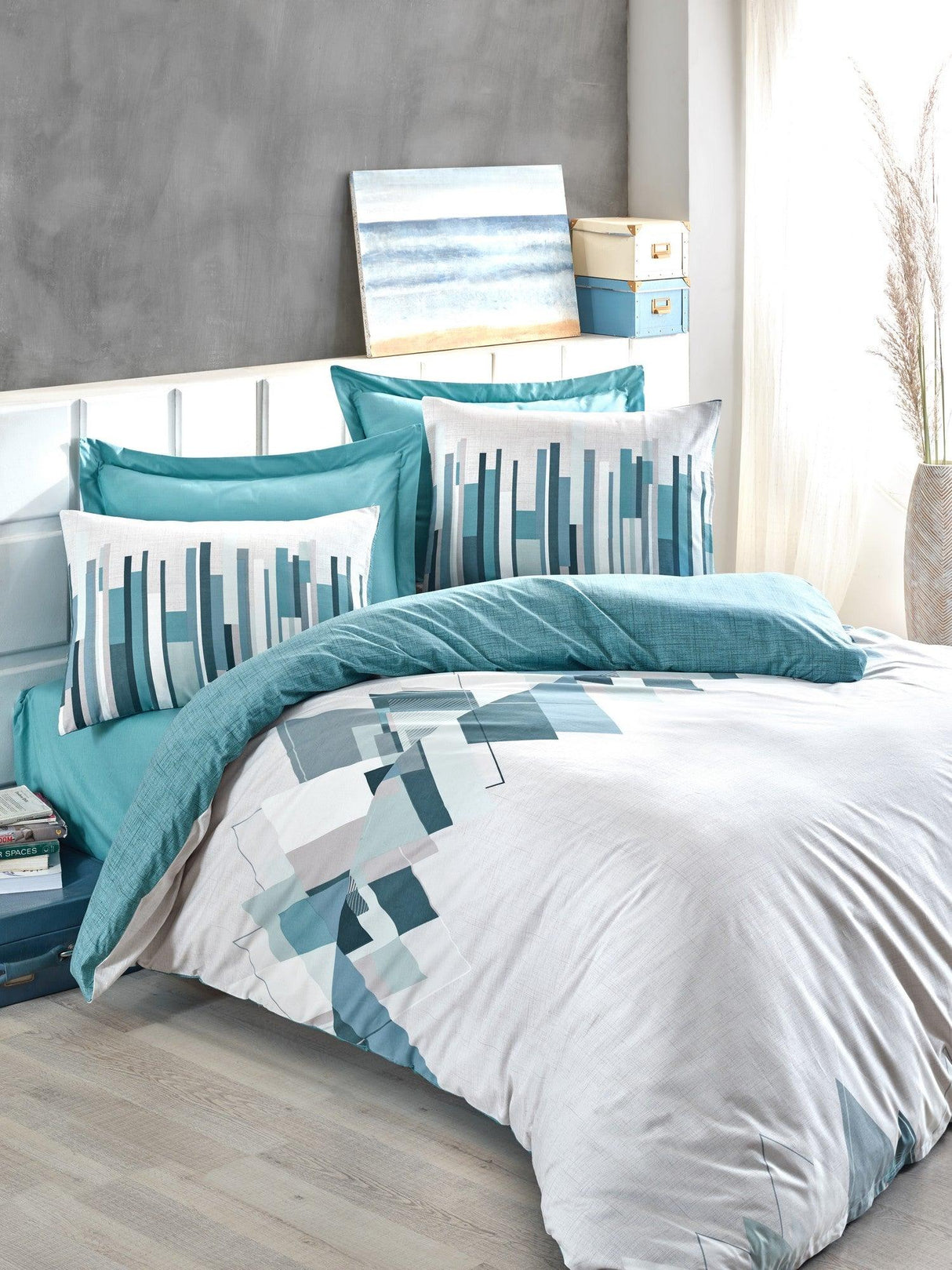 Set Lenjerie Nesto, Petrol green - Alb, Diverse configurații, Diverse dimensiuni - 160x240 cm - 3 bucăți | SKU: 129CTN2373 | Set Lenjerie Nesto, Petrol green - Alb, varianta 160x240 cm - 3 bucăți, produs pentru amenajarea locuinței, disponibil online în România la CasaMob