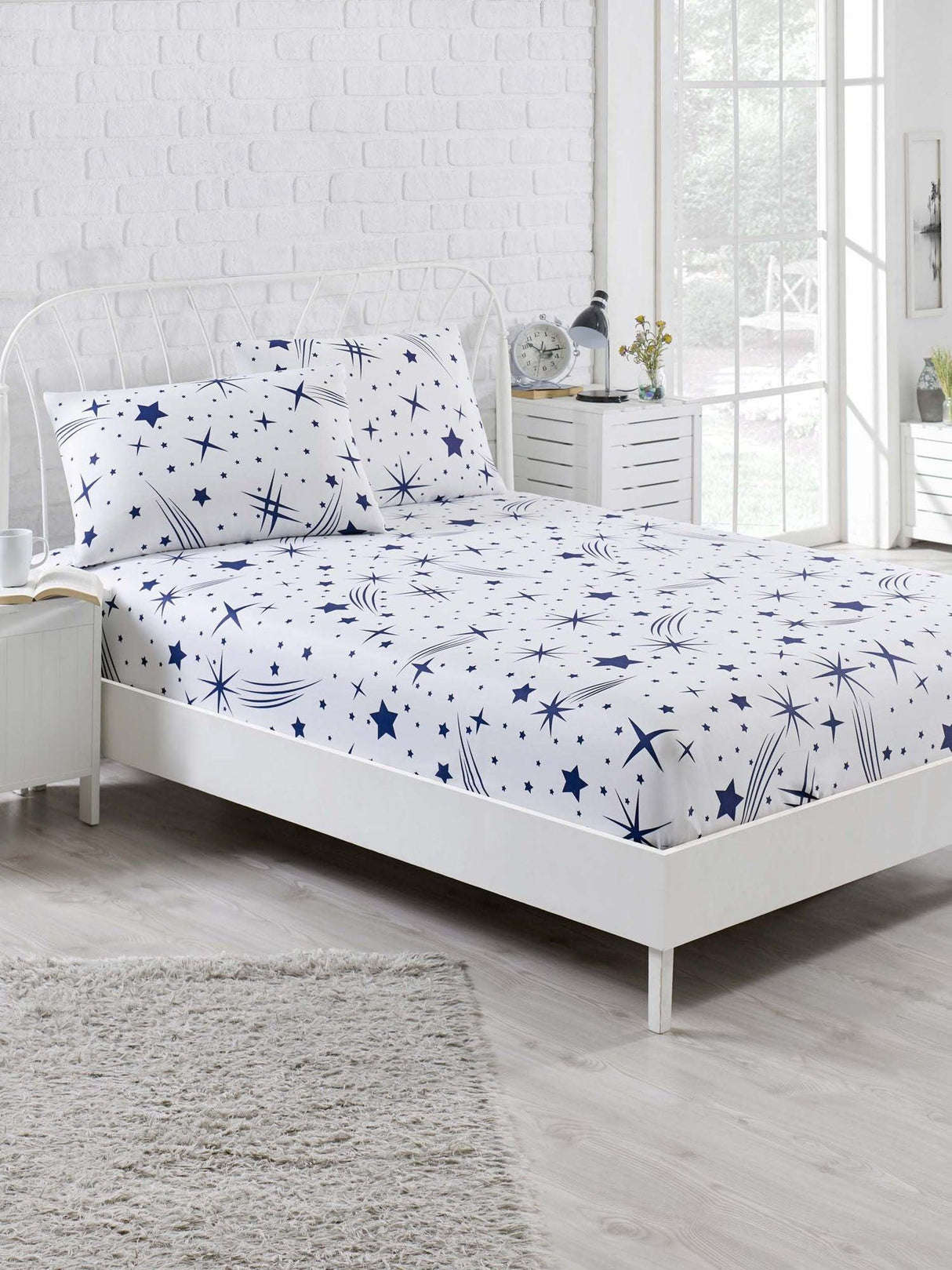 Set Lenjerie Halley, Diverse culori, Diverse dimensiuni - Alb - 160x200 cm | SKU: 162ELR0620 | Set Lenjerie Halley, varianta Alb - 160x200 cm, produs pentru amenajarea locuinței, disponibil online în România la CasaMob