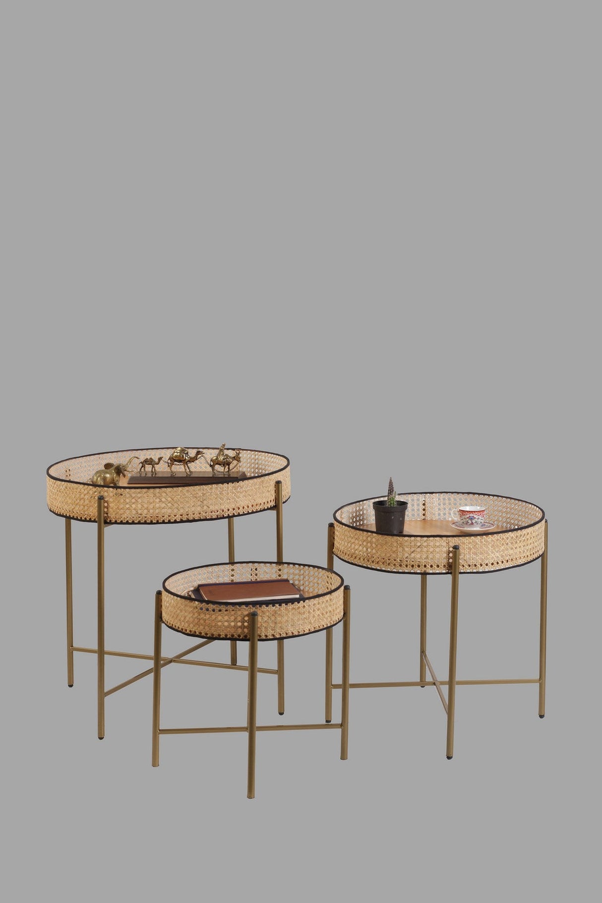 Set de măsuțe de cafea Kolezyum, Diverse culori, Diverse configurații, Ø45x40 cm - Antichizat - 3 bucăți | SKU: 253NSR1247 | Set de măsuțe de cafea Kolezyum, Ø45x40 cm, varianta Antichizat - 3 bucăți, produs pentru amenajarea locuinței, disponibil online în România la CasaMob