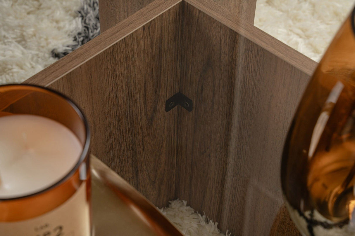 Măsuță de cafea Flavio, Diverse culori, 105x65x30 cm - Venezia walnut | SKU: 353NRD1117 | Măsuță de cafea Flavio, 105x65x30 cm, varianta Venezia walnut, produs pentru amenajarea locuinței, disponibil online în România la CasaMob