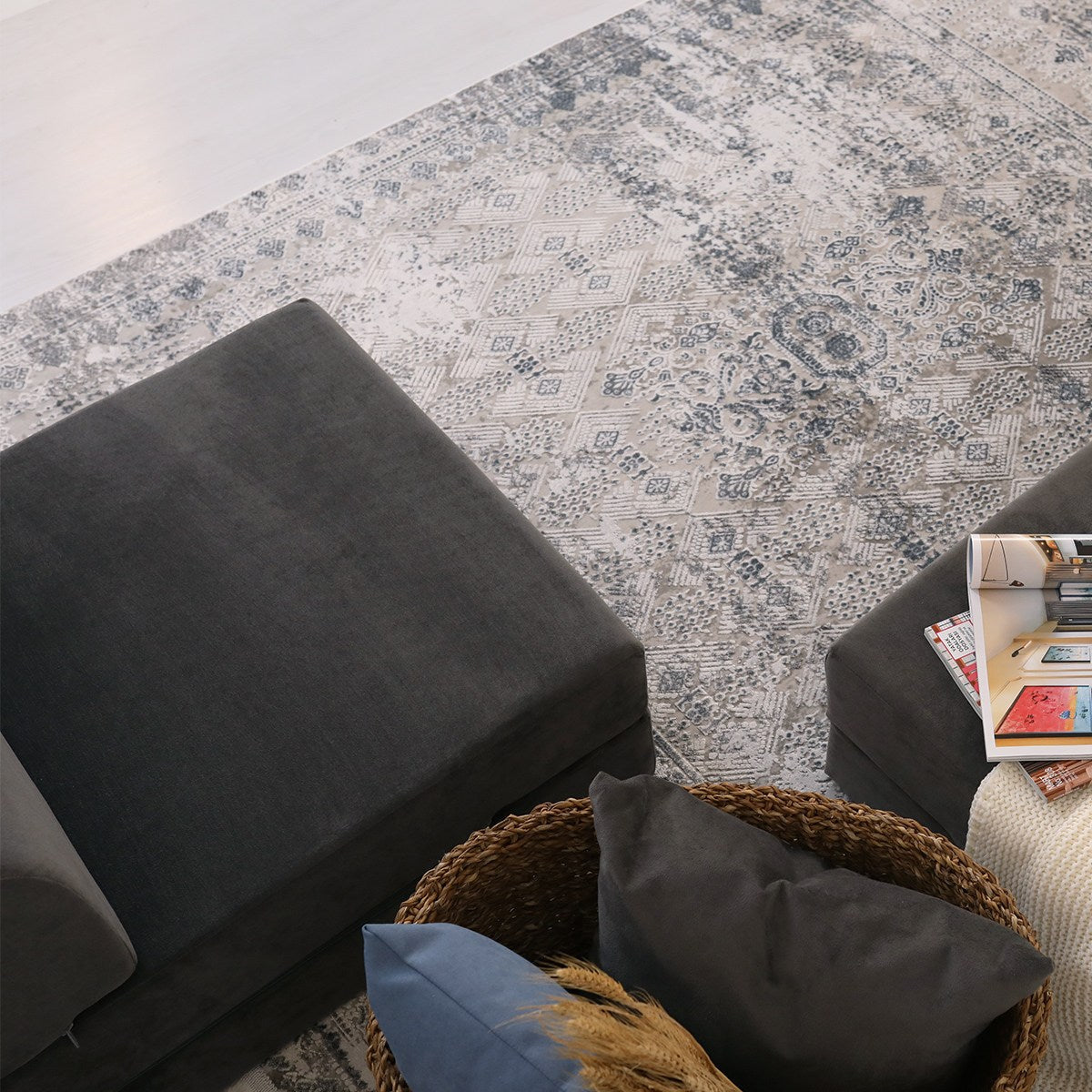 Fotoliu extensibil Magic, Diverse culori, 65x78x57 cm - Antracit | SKU: 363SLD1120 | Fotoliu extensibil Magic, 65x78x57 cm, varianta Antracit, produs pentru amenajarea locuinței, disponibil online în România la CasaMob