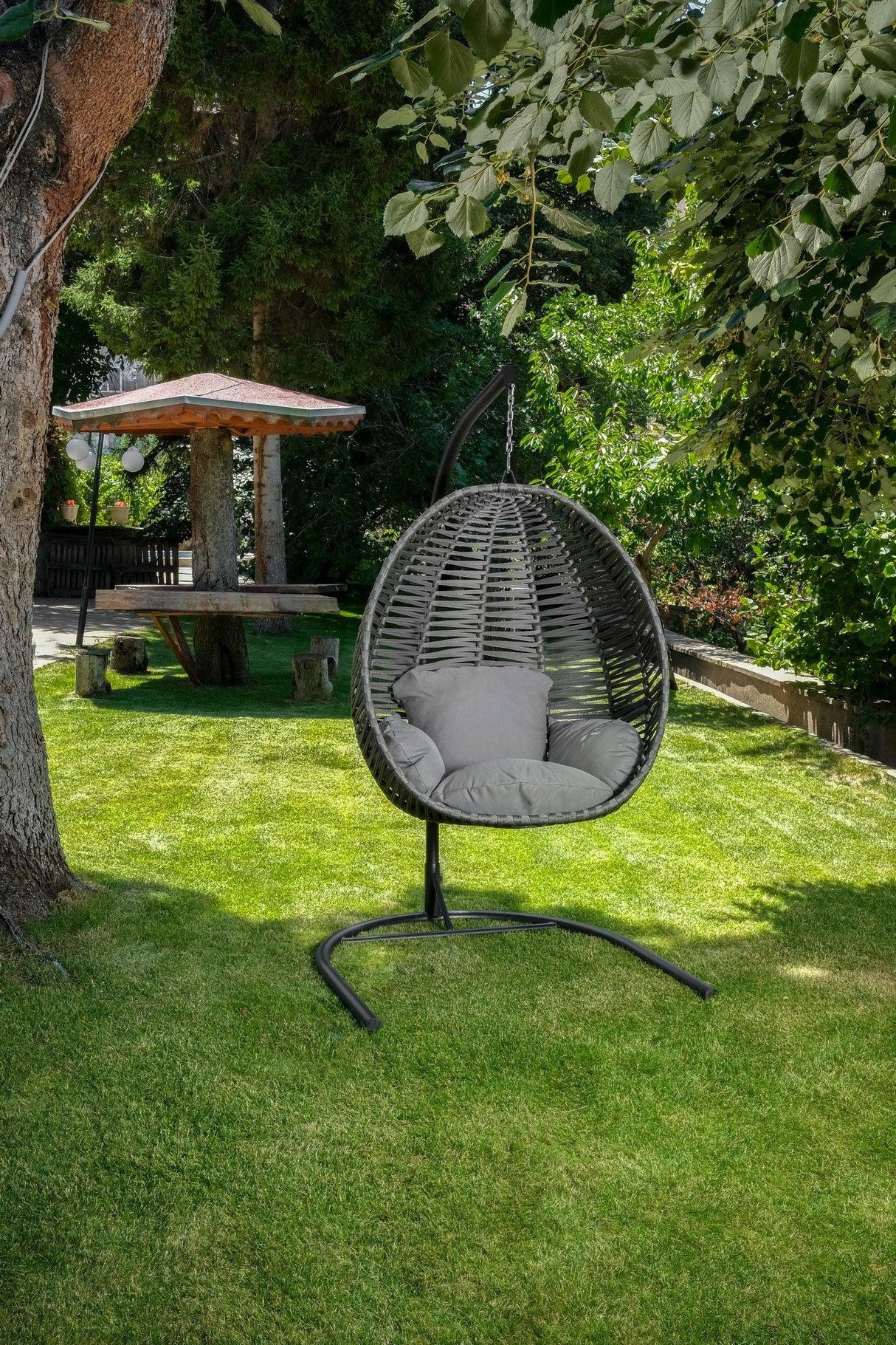Balansoar de grădină Fındık, Diverse culori, 110x110x196 cm - Gri | SKU: 379VLV1720 | Balansoar de grădină Fındık, 110x110x196 cm, varianta Gri, produs pentru amenajarea locuinței, disponibil online în România la CasaMob