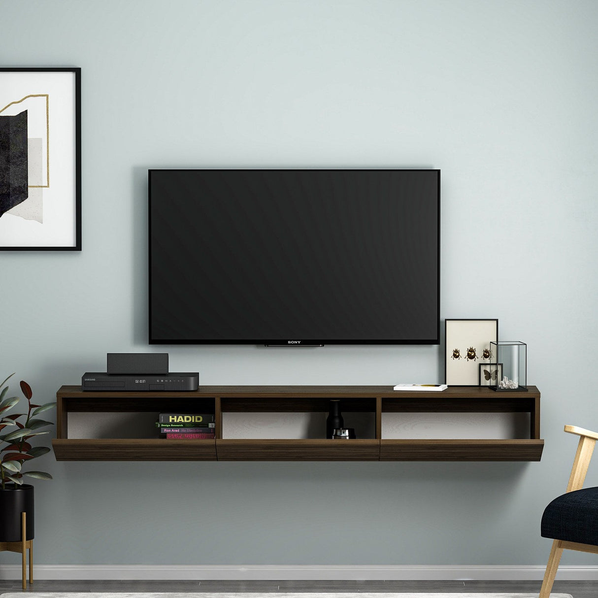Comodă TV Terra, Diverse culori, 180x31x26 cm - Nuc | SKU: 382NRC1510 | Comodă TV Terra, 180x31x26 cm, varianta Nuc, produs pentru amenajarea locuinței, disponibil online în România la CasaMob