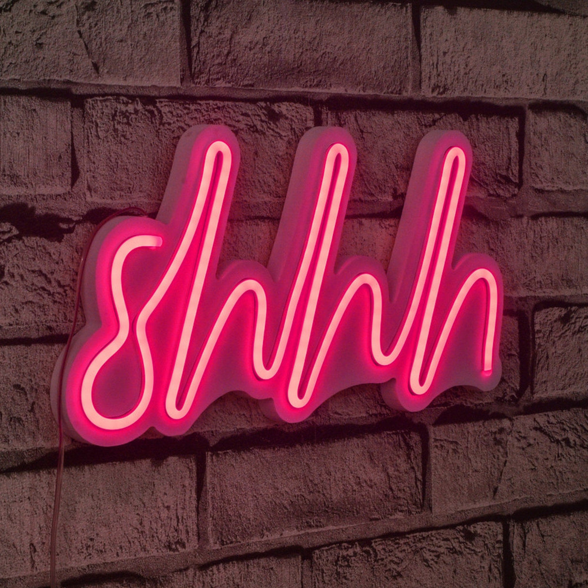 Lampă neon Shhh, Diverse culori, 34x17x2 cm - Roz | SKU: 395NGR1727 | Lampă neon Shhh, 34x17x2 cm, varianta Roz, produs pentru amenajarea locuinței, disponibil online în România la CasaMob