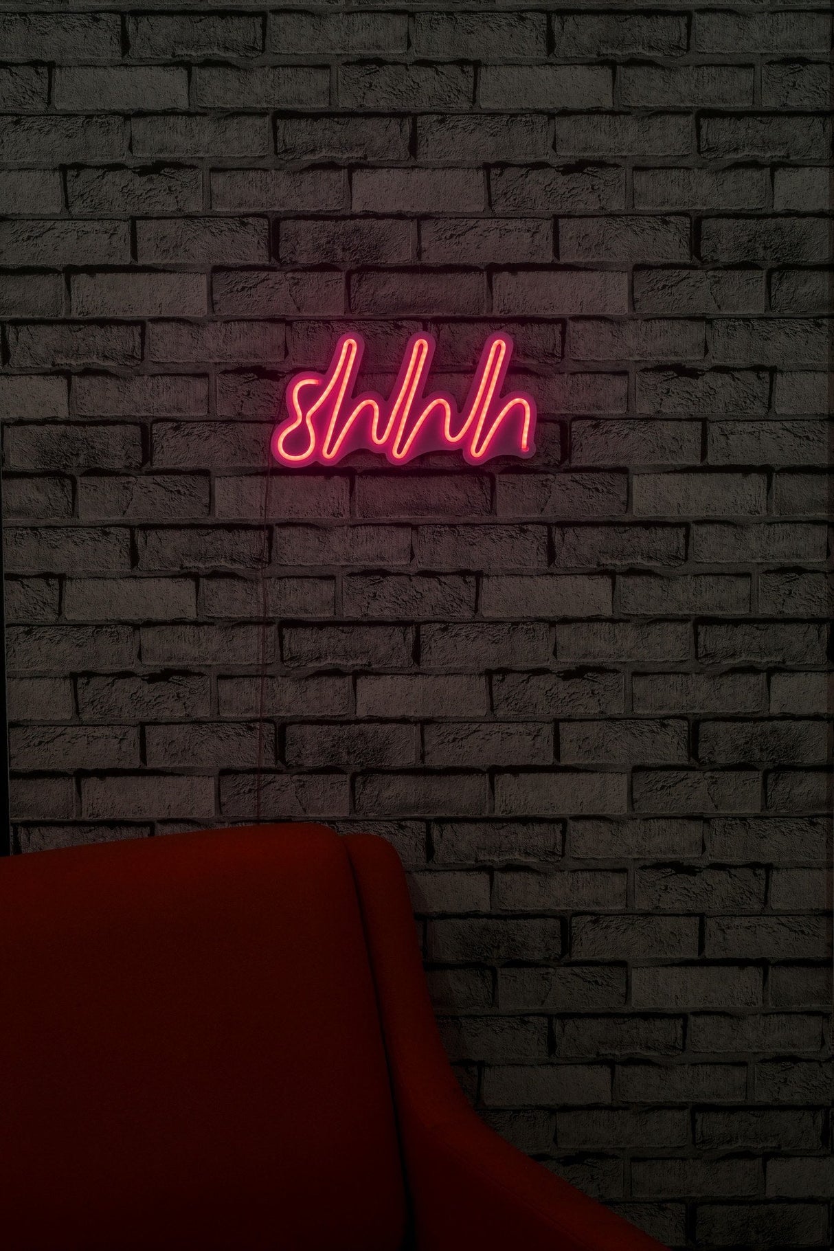 Lampă neon Shhh, Diverse culori, 34x17x2 cm - Roz | SKU: 395NGR1727 | Lampă neon Shhh, 34x17x2 cm, varianta Roz, produs pentru amenajarea locuinței, disponibil online în România la CasaMob