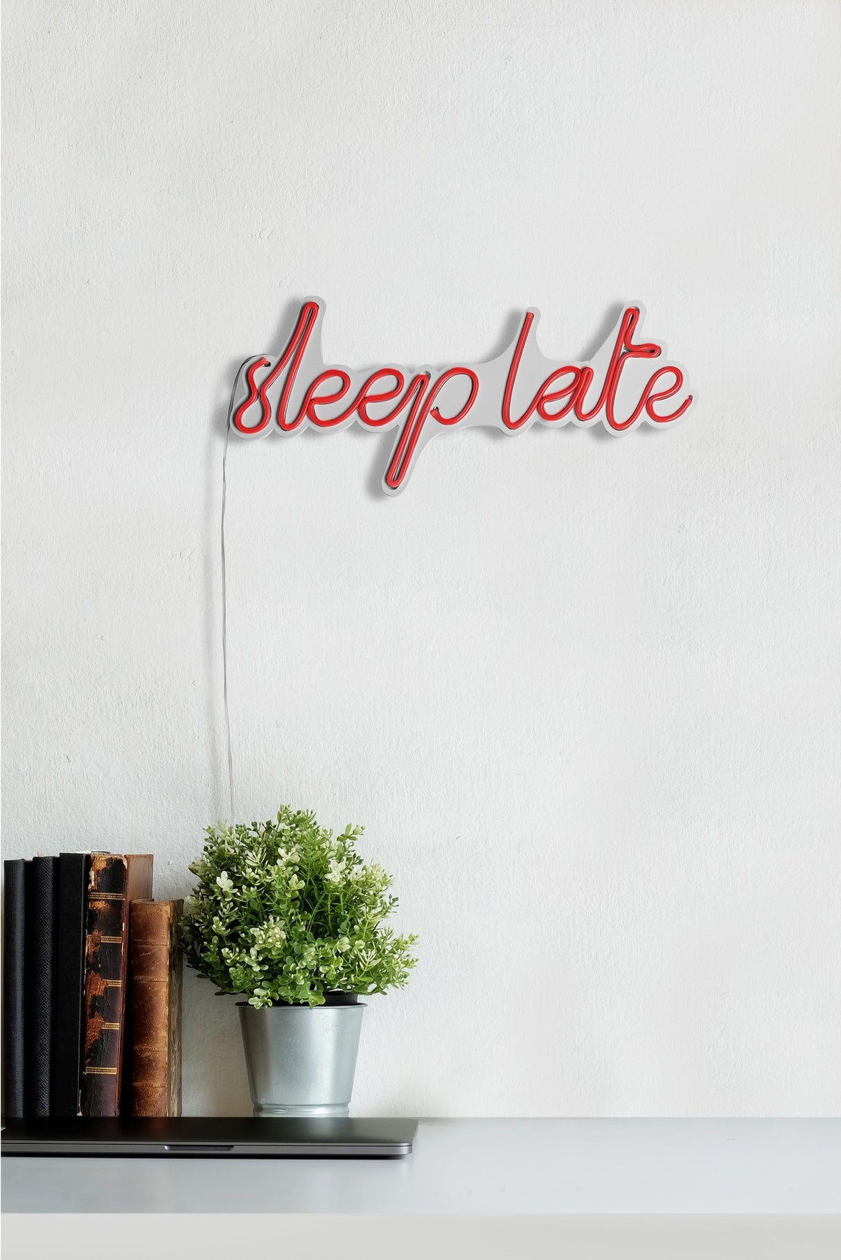 Lampă neon Sleep Late, Diverse culori, 46x20x2 cm - Roșu | SKU: 395NGR1728 | Lampă neon Sleep Late, 46x20x2 cm, varianta Roșu, produs pentru amenajarea locuinței, disponibil online în România la CasaMob