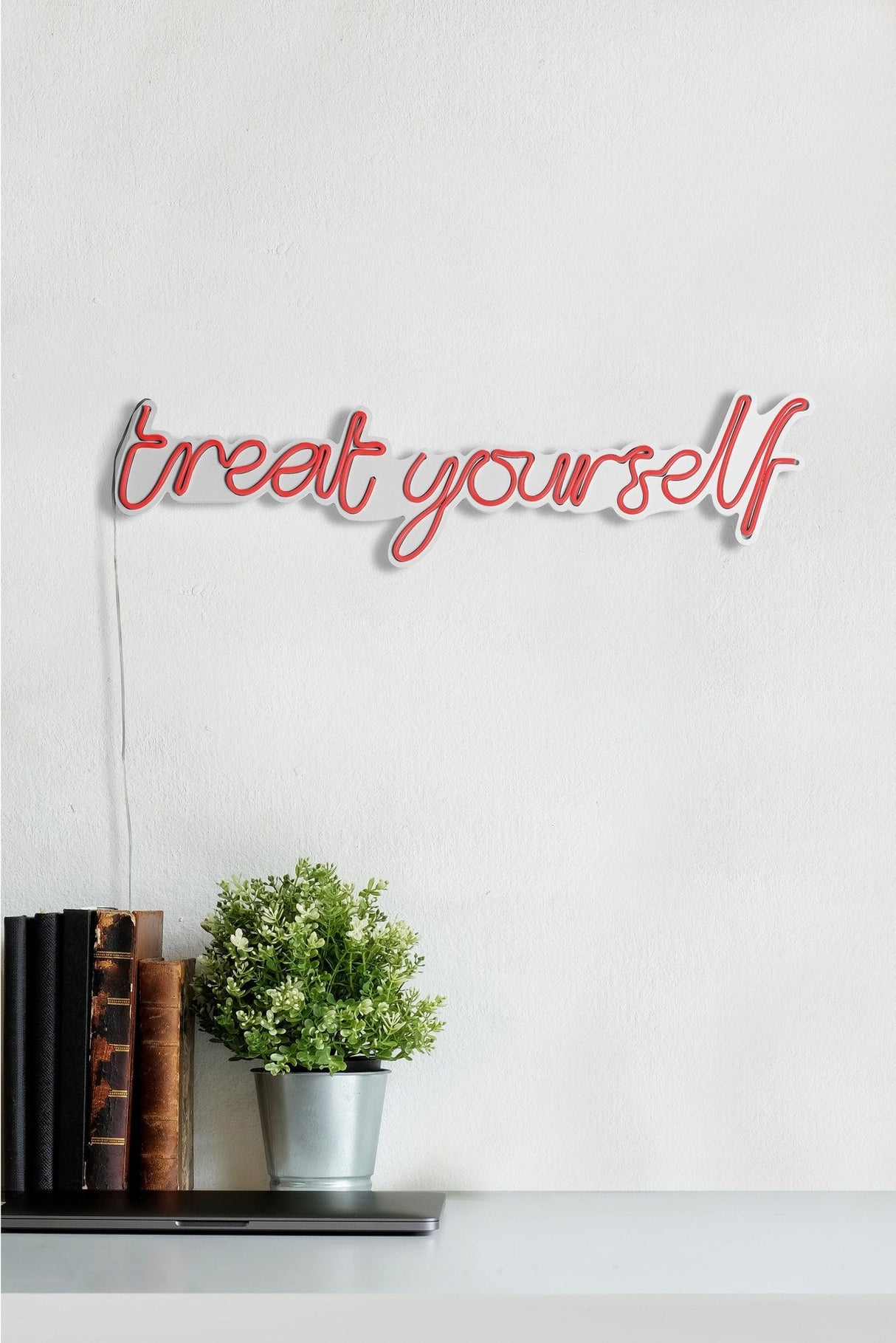 Lampă neon Treat Yourself, Diverse culori, 71x20x2 cm - Roșu | SKU: 395NGR1742 | Lampă neon Treat Yourself, 71x20x2 cm, varianta Roșu, produs pentru amenajarea locuinței, disponibil online în România la CasaMob