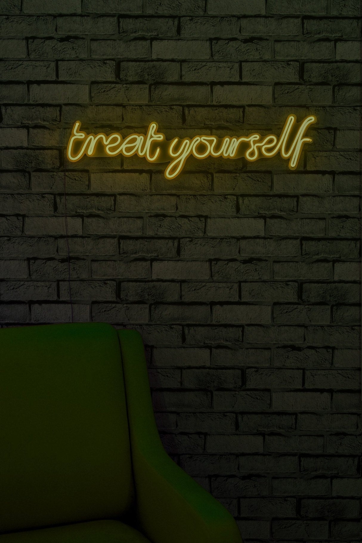 Lampă neon Treat Yourself, Diverse culori, 71x20x2 cm - Galben | SKU: 395NGR1745 | Lampă neon Treat Yourself, 71x20x2 cm, varianta Galben, produs pentru amenajarea locuinței, disponibil online în România la CasaMob