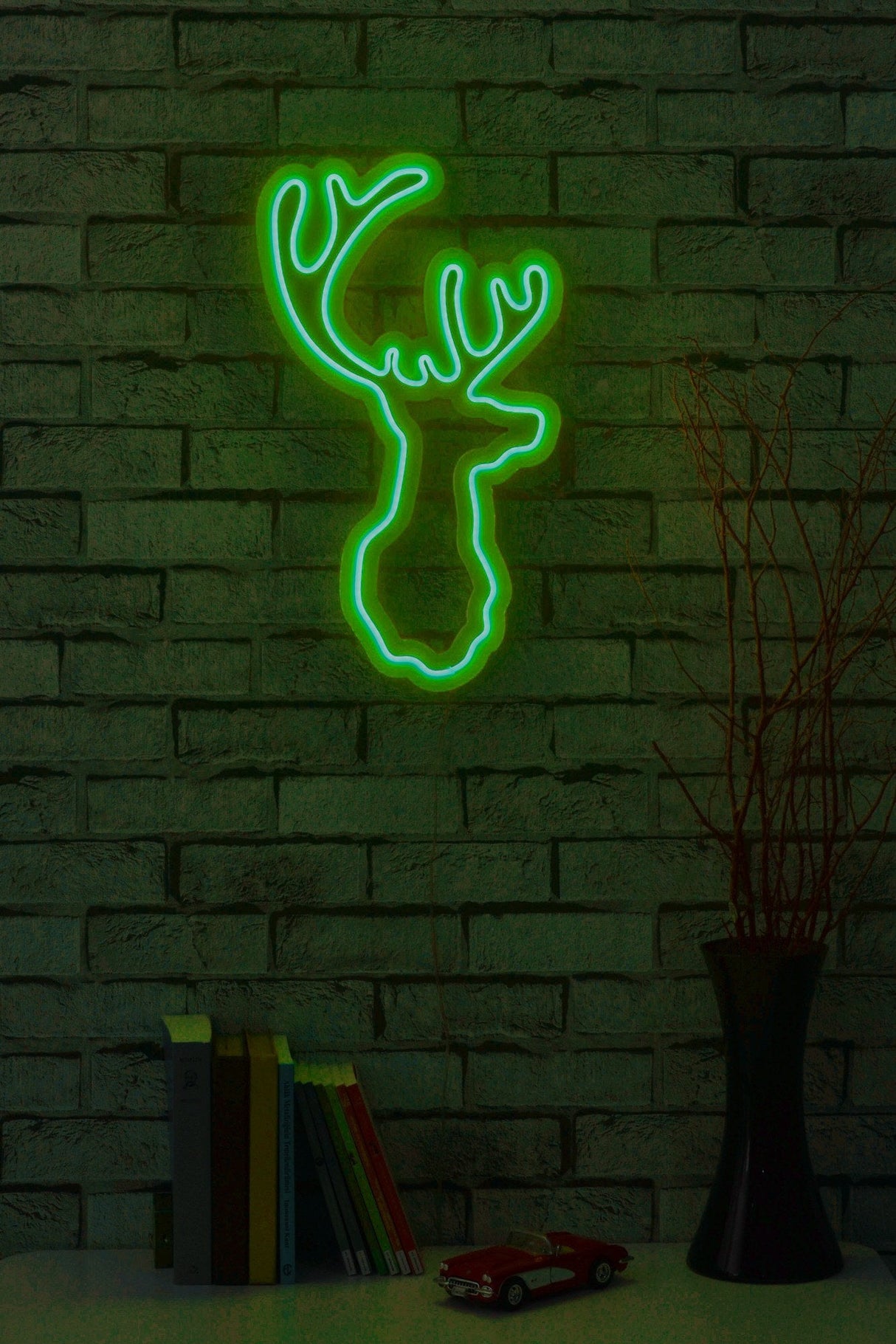 Lampă neon Deer, Diverse culori, 21x34x2 cm - Verde | SKU: 395NGR1985 | Lampă neon Deer, 21x34x2 cm, varianta Verde, produs pentru amenajarea locuinței, disponibil online în România la CasaMob