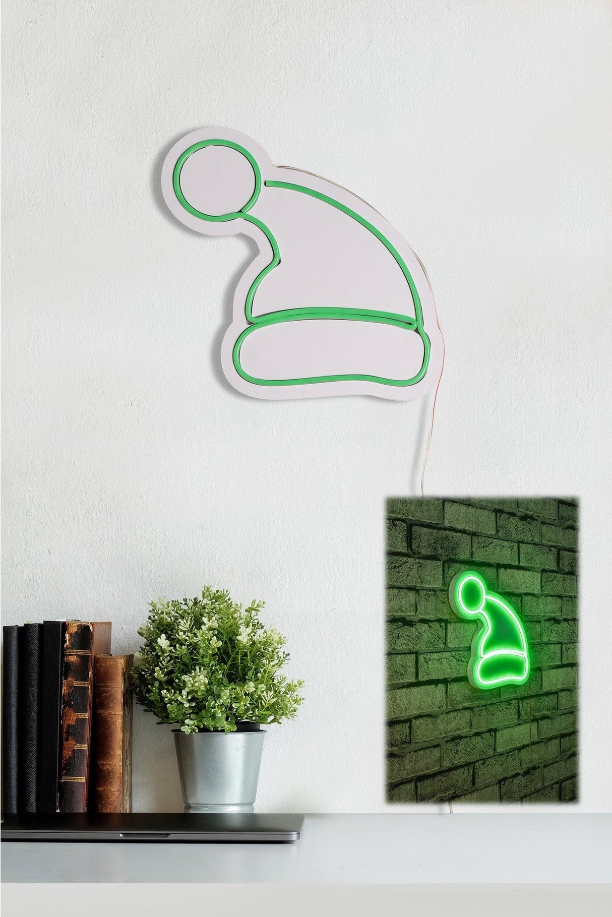 Lampă neon Santa Claus, Diverse culori, 28x26x2 cm - Verde | SKU: 395NGR1990 | Lampă neon Santa Claus, 28x26x2 cm, varianta Verde, produs pentru amenajarea locuinței, disponibil online în România la CasaMob