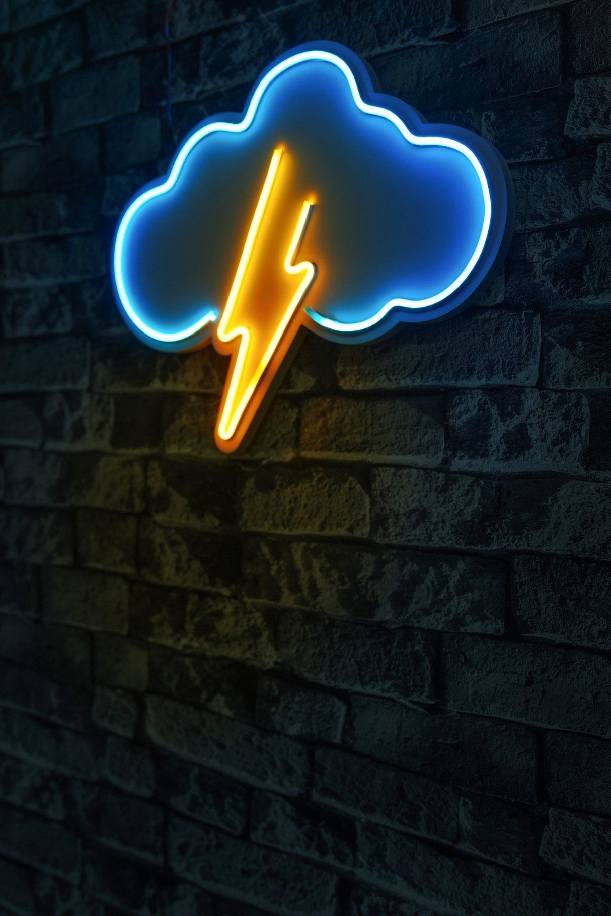 Lampă neon Thunder Storm, Diverse culori, Diverse dimensiuni - Albastru - Galben - 45x35x3 cm | SKU: 395NGR2395 | Lampă neon Thunder Storm, varianta Albastru - Galben - 45x35x3 cm, produs pentru amenajarea locuinței, disponibil online în România la CasaMob
