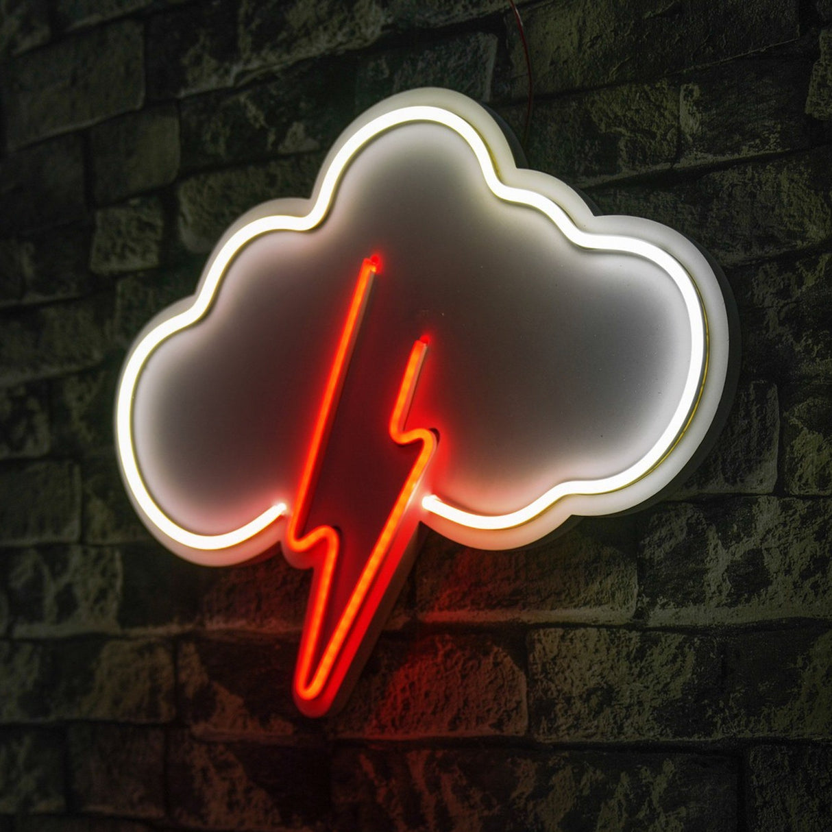 Lampă neon Thunder Storm, Diverse culori, Diverse dimensiuni - Alb - Roșu - 45x35x3 cm | SKU: 395NGR2396 | Lampă neon Thunder Storm, varianta Alb - Roșu - 45x35x3 cm, produs pentru amenajarea locuinței, disponibil online în România la CasaMob
