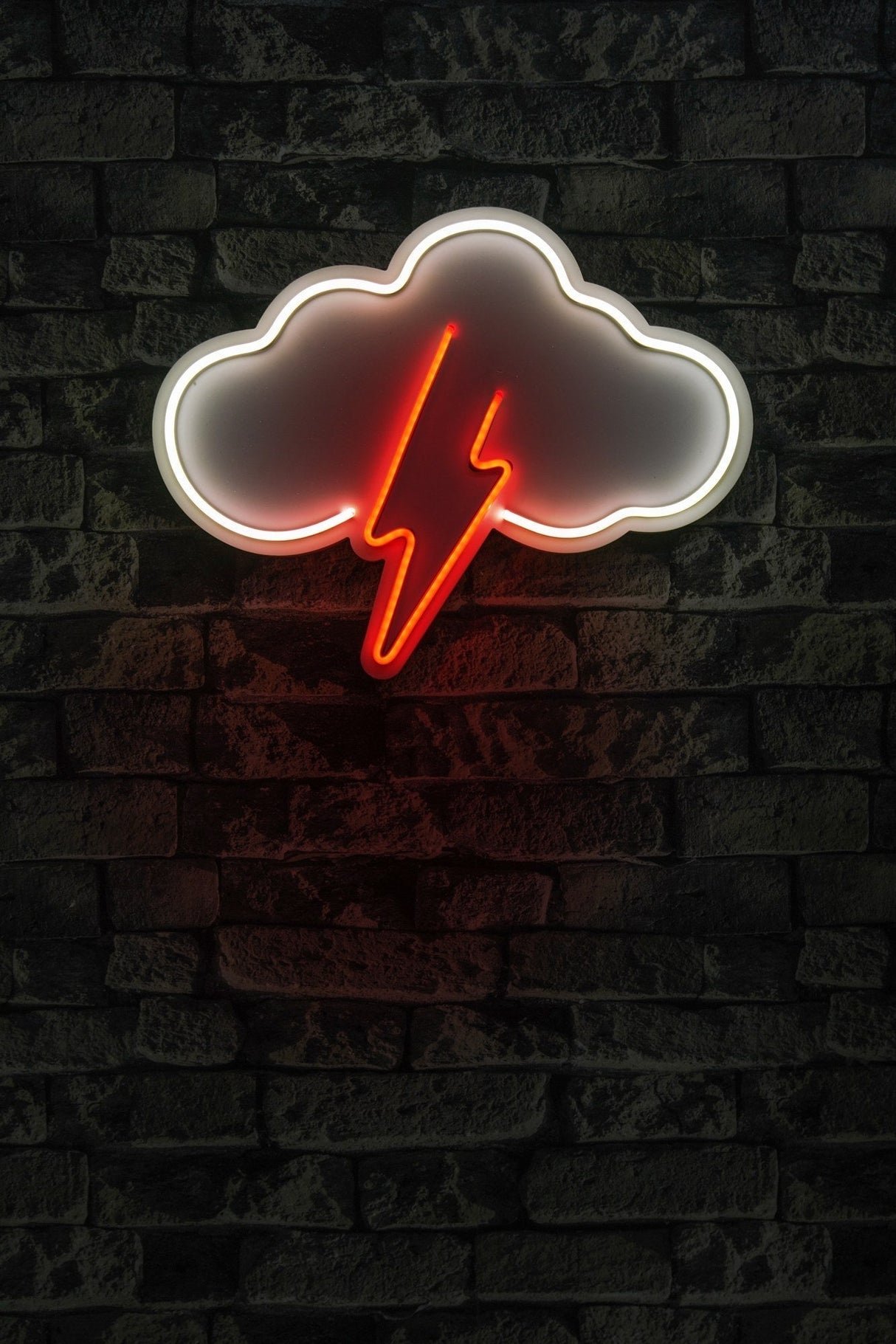 Lampă neon Thunder Storm, Diverse culori, Diverse dimensiuni - Alb - Roșu - 45x35x3 cm | SKU: 395NGR2396 | Lampă neon Thunder Storm, varianta Alb - Roșu - 45x35x3 cm, produs pentru amenajarea locuinței, disponibil online în România la CasaMob