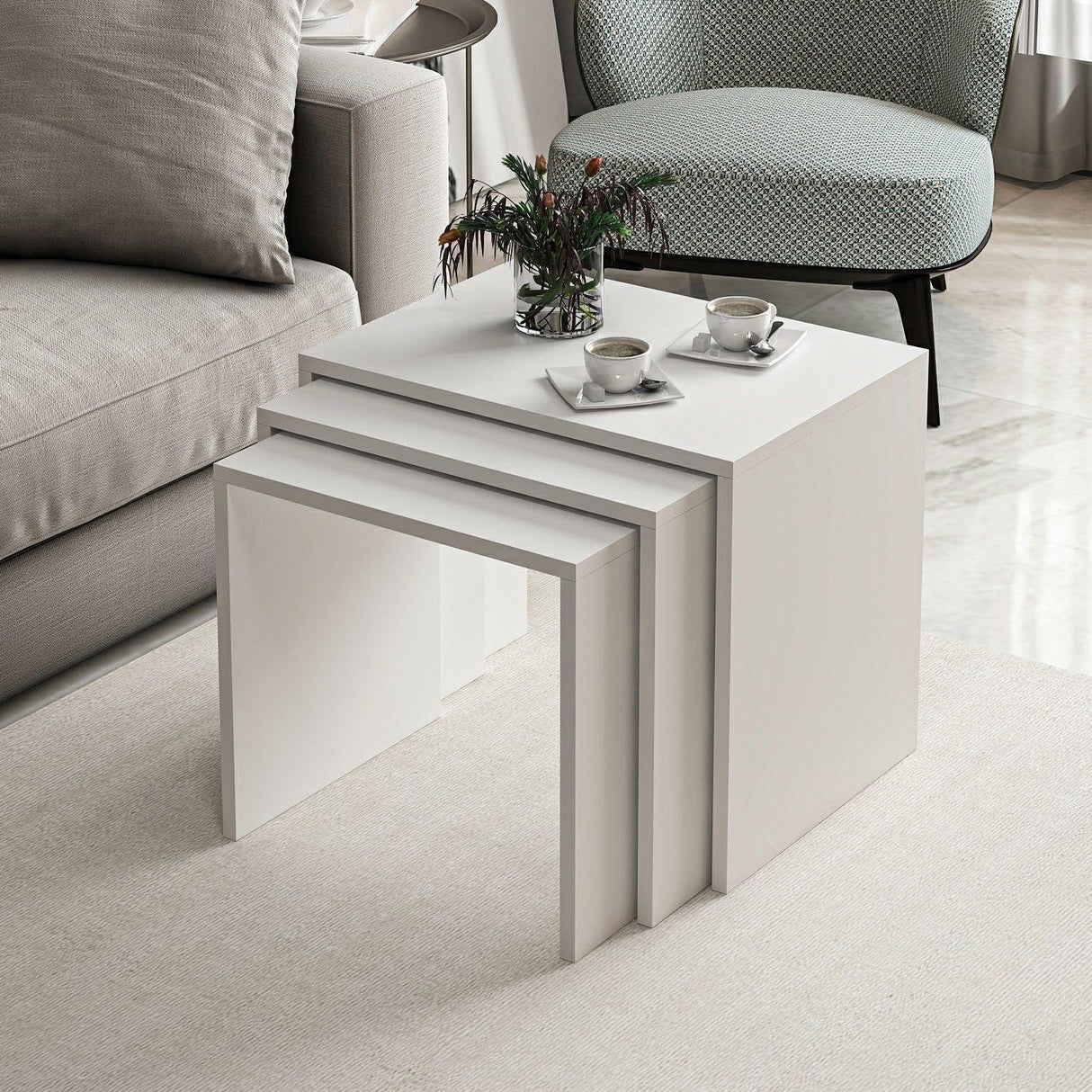 Set 3 măsuțe de cafea Alya, Diverse culori, 55x40x47 cm - Alb | SKU: 506MNR1214 | Set 3 măsuțe de cafea Alya, 55x40x47 cm, varianta Alb, produs pentru amenajarea locuinței, disponibil online în România la CasaMob