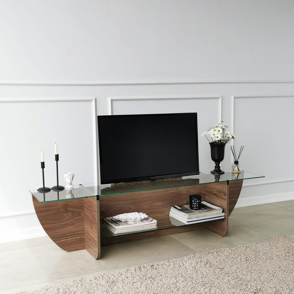 Comodă TV Lily TV, Diverse culori, 158x35x40 cm - Nuc | SKU: 552NOS1604 | Comodă TV Lily TV, 158x35x40 cm, varianta Nuc, produs pentru amenajarea locuinței, disponibil online în România la CasaMob