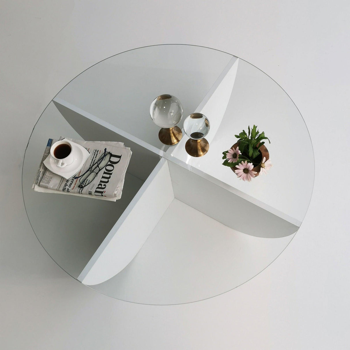 Măsuță de cafea Lily, Diverse culori, Diverse configurații, Diverse dimensiuni - Alb - 90x90x30 cm - Standard | SKU: 552NOS2237 | Măsuță de cafea Lily, varianta Alb - 90x90x30 cm - Standard, produs pentru amenajarea locuinței, disponibil online în România la CasaMob