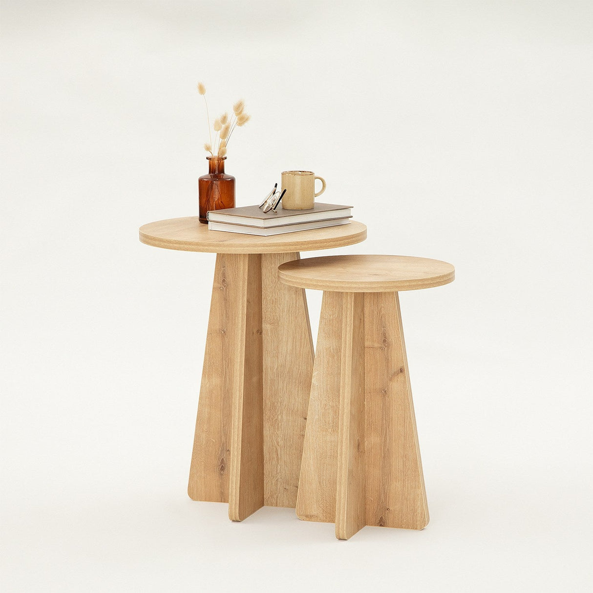 Set de măsuțe de cafea Mushroom, Diverse culori, Diverse configurații, Diverse dimensiuni - Stejar safir - 40x40x50 cm - 2 bucăți | SKU: 552NOS2273 | Set de măsuțe de cafea Mushroom, varianta Stejar safir - 40x40x50 cm - 2 bucăți, produs pentru amenajarea locuinței, disponibil online în România la CasaMob
