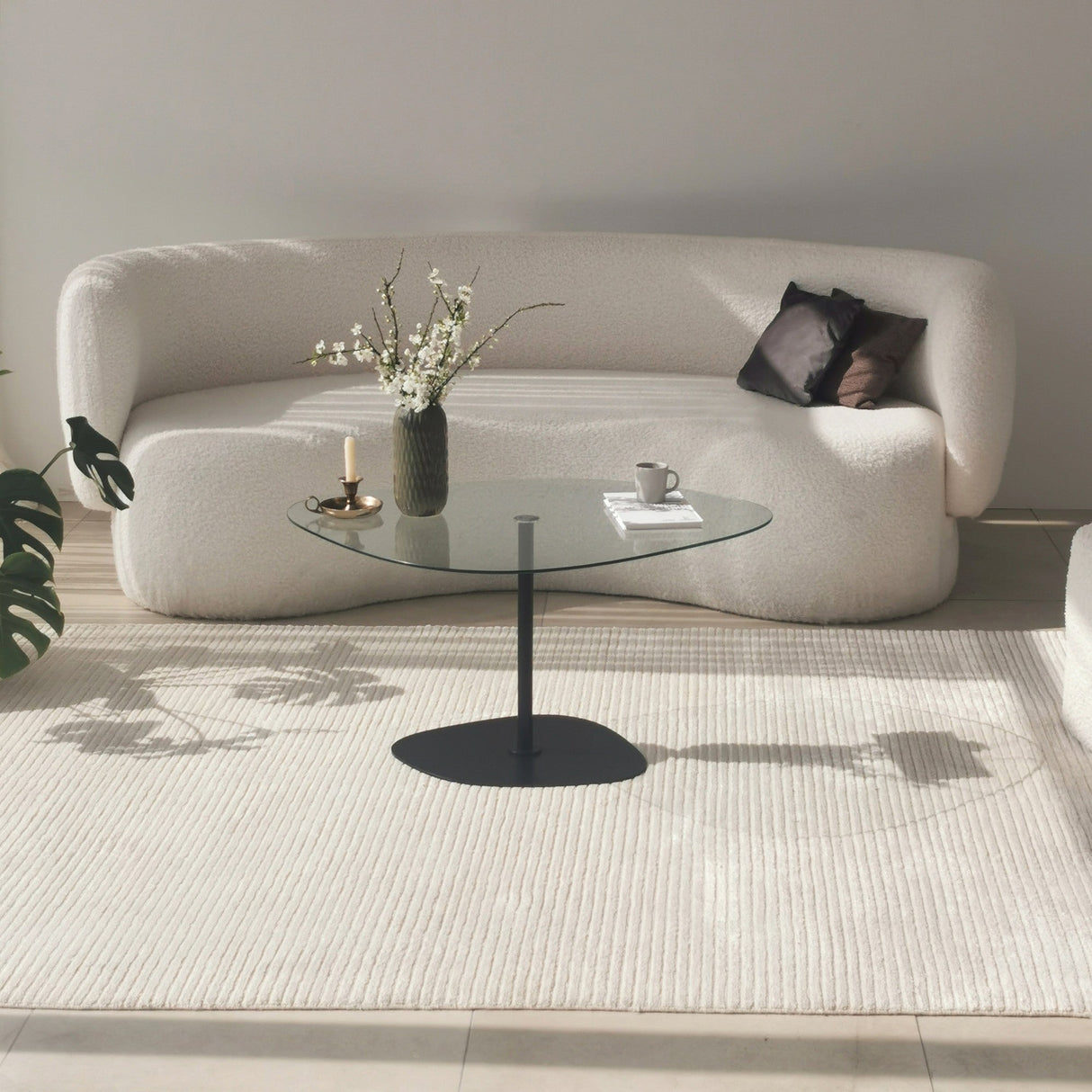 Măsuță de cafea Soho, Diverse culori, 85x67x40 cm - Transparent - Negru | SKU: 552NOS2381 | Măsuță de cafea Soho, 85x67x40 cm, varianta Transparent - Negru, produs pentru amenajarea locuinței, disponibil online în România la CasaMob