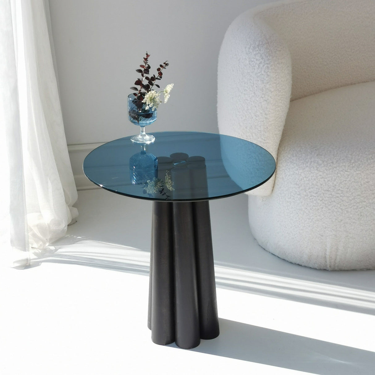 Măsuță de cafea Thales, Diverse culori, 50x50x50 cm - Negru - Albastru | SKU: 552NOS2399 | Măsuță de cafea Thales, 50x50x50 cm, varianta Negru - Albastru, produs pentru amenajarea locuinței, disponibil online în România la CasaMob