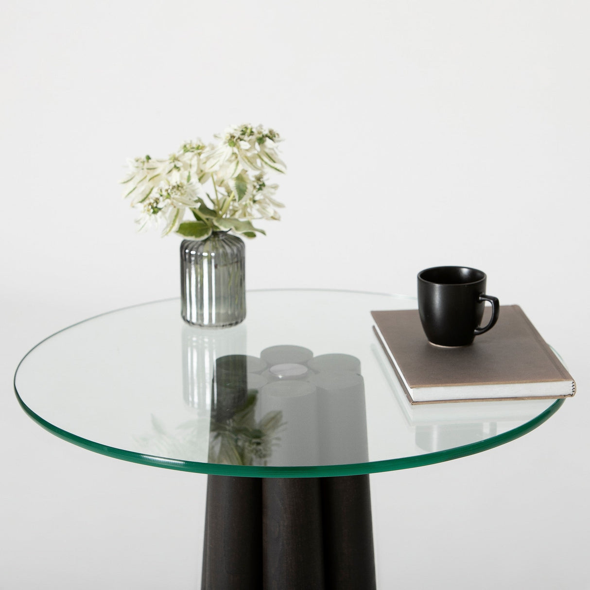 Măsuță de cafea Thales, Diverse culori, 50x50x50 cm - Transparent - Negru | SKU: 552NOS2401 | Măsuță de cafea Thales, 50x50x50 cm, varianta Transparent - Negru, produs pentru amenajarea locuinței, disponibil online în România la CasaMob