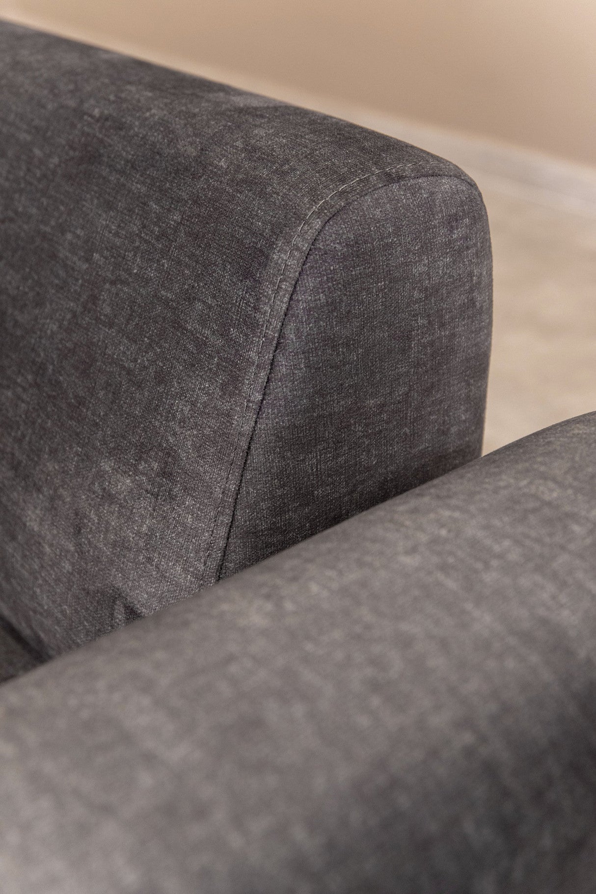 Canapea extensibilă 3 locuri Infinity, Cu măsuță laterală, Diverse culori, 90x66x80 cm - Antracit | SKU: 560ARE1328 | Canapea extensibilă 3 locuri Infinity, Cu măsuță laterală, 90x66x80 cm, varianta Antracit, produs pentru amenajarea locuinței, disponibil online în România la CasaMob