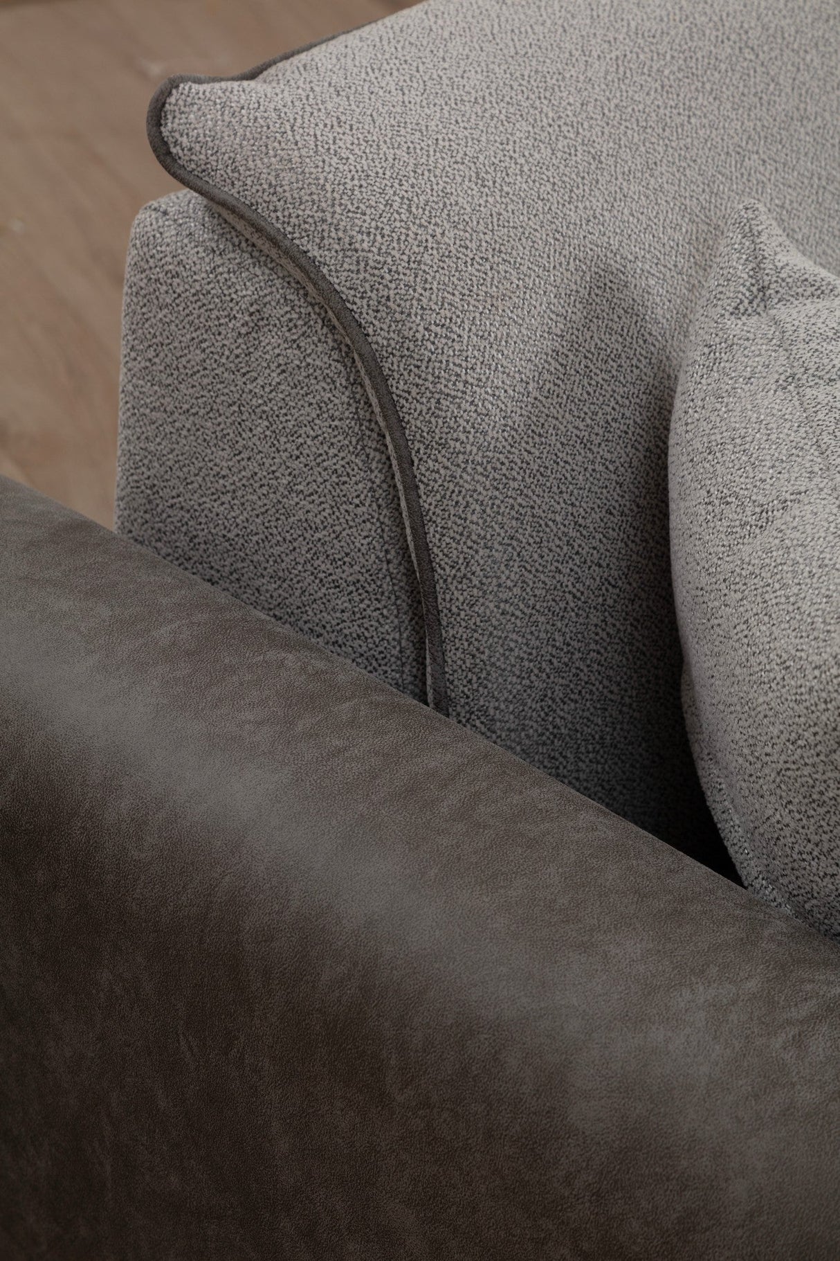 Canapea extensibilă Aren, Colț, Dreapta, Diverse culori, 260x150 cm - Gri deschis | SKU: 560ARE2235 | Canapea extensibilă Aren, Colț, Dreapta, 260x150 cm, varianta Gri deschis, produs pentru amenajarea locuinței, disponibil online în România la CasaMob