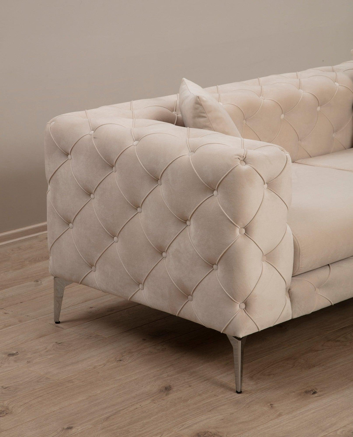 Canapea fixă Como, Diverse culori, Diverse configurații, Diverse dimensiuni - Ecru - 237x90x70 cm - 3 locuri | SKU: 569HLN1126 | Canapea fixă Como, varianta Ecru - 237x90x70 cm - 3 locuri, produs pentru amenajarea locuinței, disponibil online în România la CasaMob