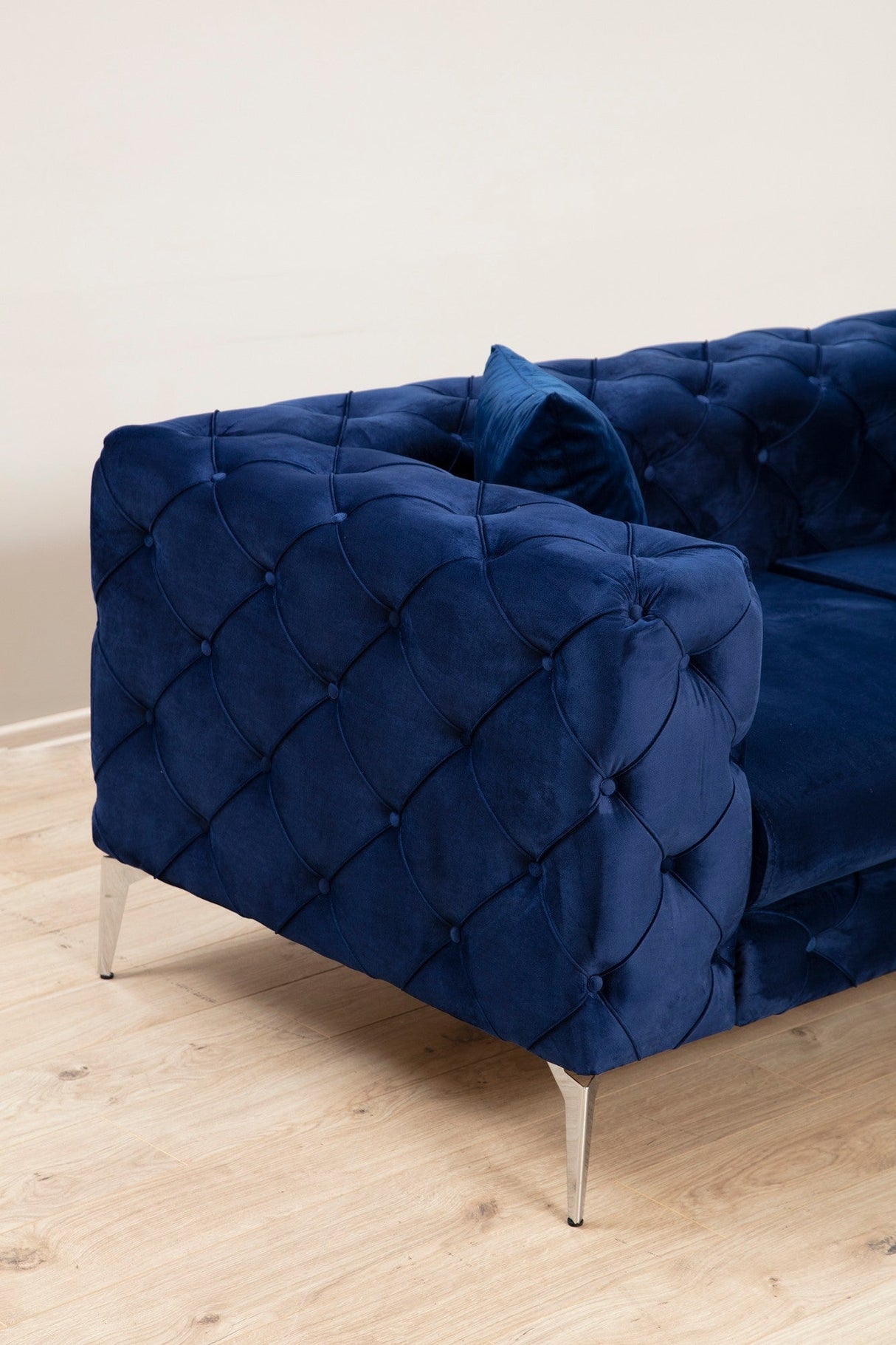 Canapea fixă Como, Diverse culori, Diverse configurații, Diverse dimensiuni - Bleumarin - 27x90x70 cm - 2 locuri | SKU: 569HLN1128 | Canapea fixă Como, varianta Bleumarin - 27x90x70 cm - 2 locuri, produs pentru amenajarea locuinței, disponibil online în România la CasaMob