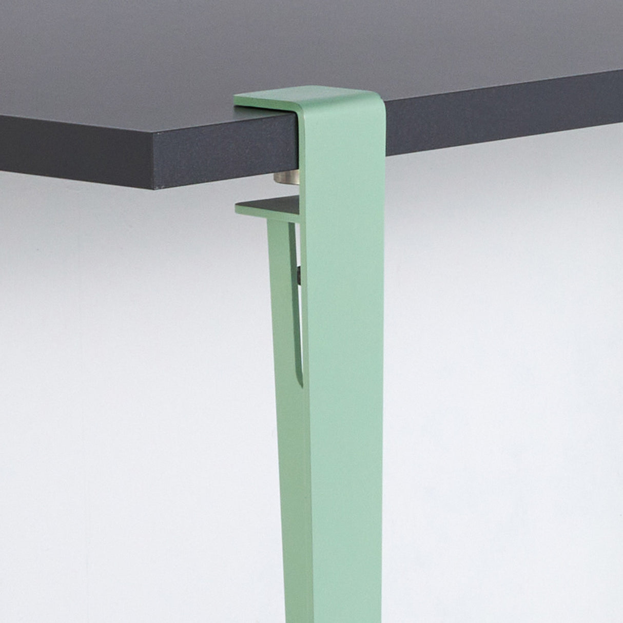 Birou Eridanos mentă verde, Diverse culori, 120x60x75 cm - Antracit - Mentă | SKU: 631LGG1149 | Birou Eridanos mentă verde, 120x60x75 cm, varianta Antracit - Mentă, produs pentru amenajarea locuinței, disponibil online în România la CasaMob
