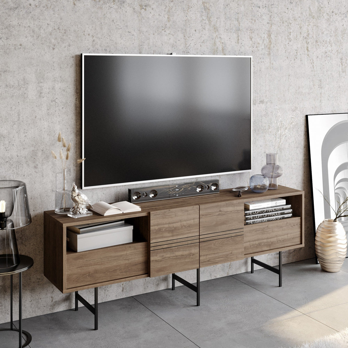 Comodă TV Derin, Diverse culori, 180x37x65 cm - Nuc - Negru | SKU: 788DEC4010 | Comodă TV Derin, 180x37x65 cm, varianta Nuc - Negru, produs pentru amenajarea locuinței, disponibil online în România la CasaMob