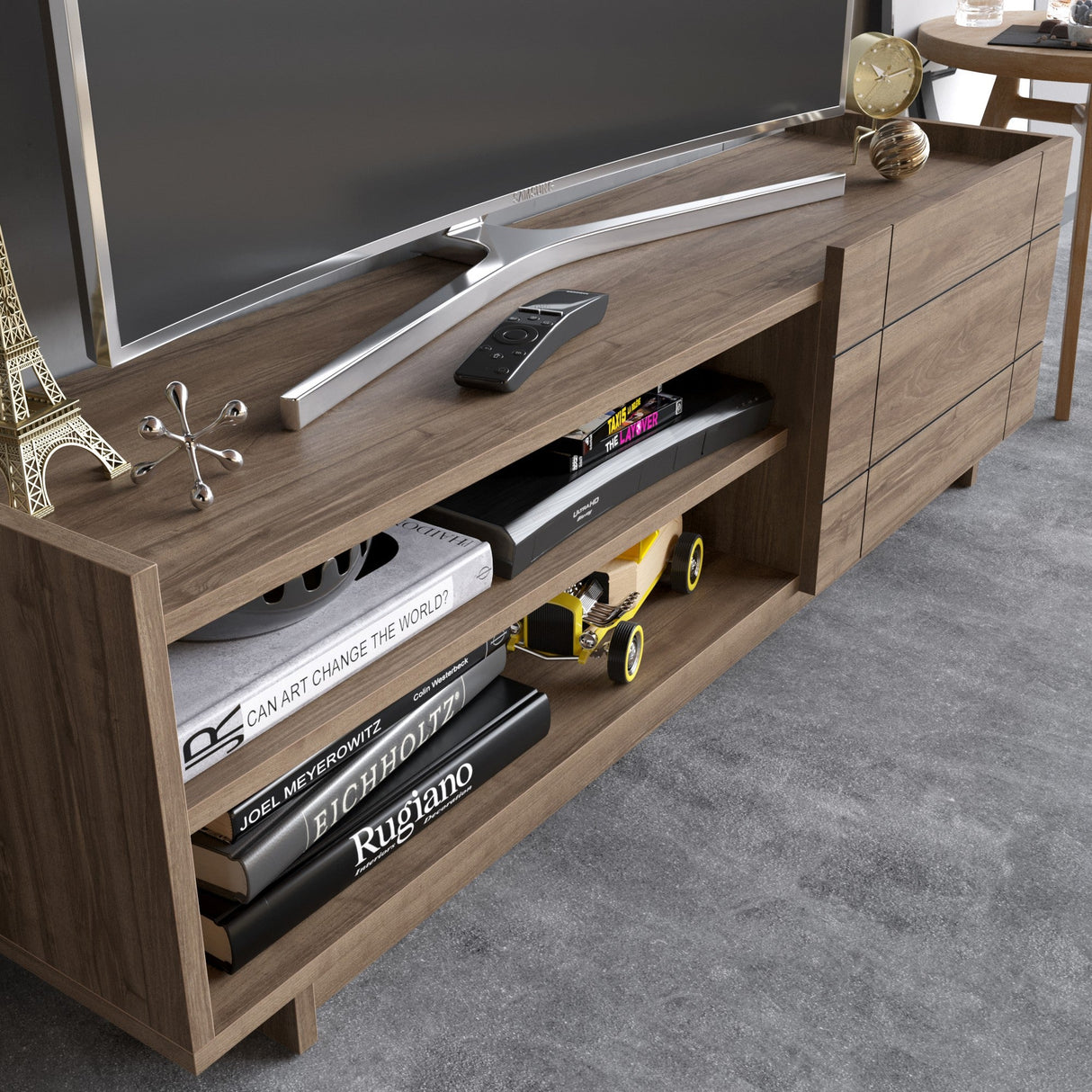 Comodă TV Valantina, Diverse culori, 140x37x41 cm - Nuc | SKU: 788DEC4045 | Comodă TV Valantina, 140x37x41 cm, varianta Nuc, produs pentru amenajarea locuinței, disponibil online în România la CasaMob