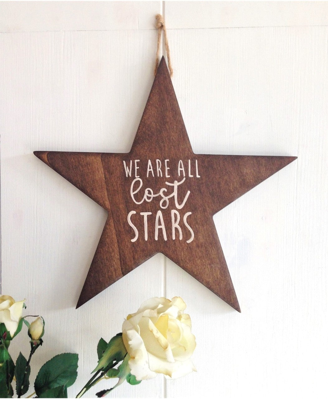 Decorațiune de perete din lemn All Stars, Nuc, 35x35x2 cm