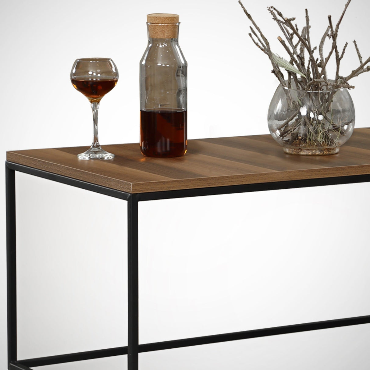 Măsuță de cafea Cosco, Diverse culori, 95x55x43 cm - Nuc | SKU: 801CMY2858 | Măsuță de cafea Cosco, 95x55x43 cm, varianta Nuc, produs pentru amenajarea locuinței, disponibil online în România la CasaMob