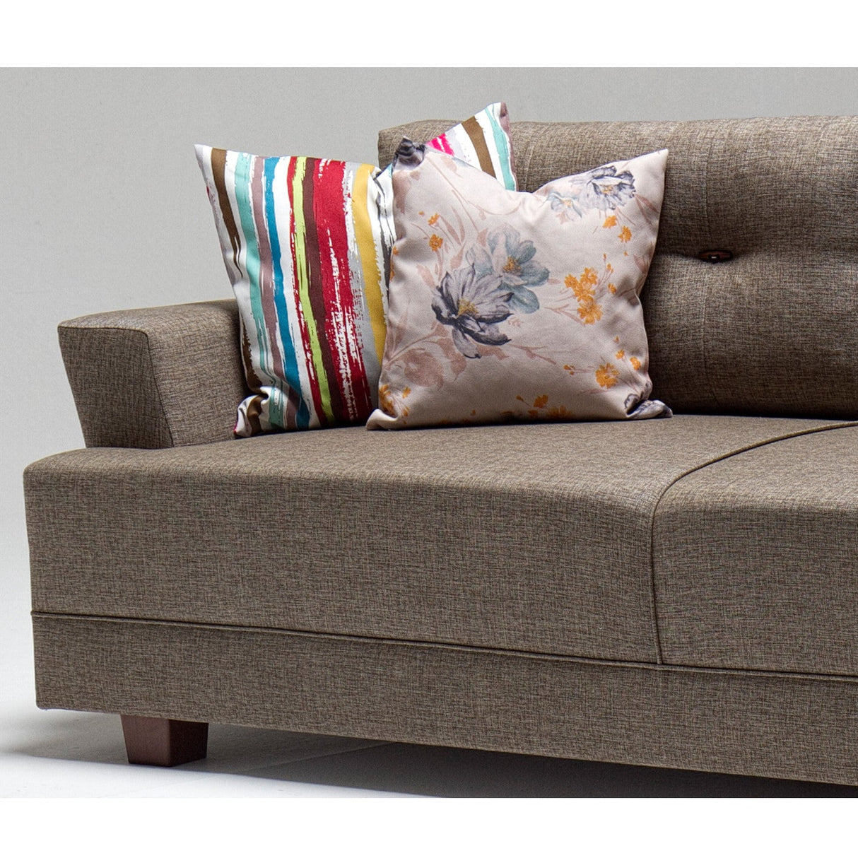 Canapea fixă 3 locuri Balzan, Diverse culori, 208x78x85 cm - Maro | SKU: 825BLC1197 | Canapea fixă 3 locuri Balzan, 208x78x85 cm, varianta Maro, produs pentru amenajarea locuinței, disponibil online în România la CasaMob
