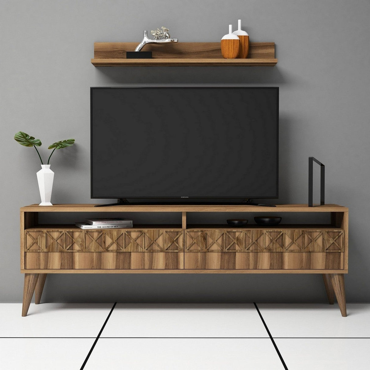 Comodă TV Line, Diverse culori, 150x30x50 cm - Nuc | SKU: 845HCT3081 | Comodă TV Line, 150x30x50 cm, varianta Nuc, produs pentru amenajarea locuinței, disponibil online în România la CasaMob