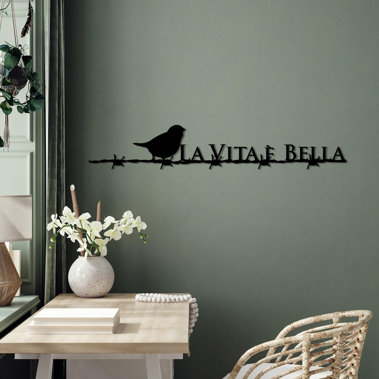 Decoratiune de perete Metal Vita E Bella 4, Negru, 86x15 cm