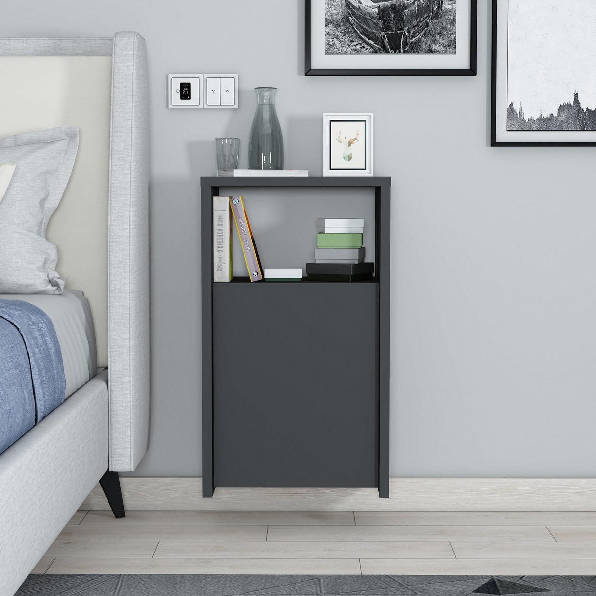 Noptieră Fungo, Diverse culori, 36x25x61 cm - Antracit | SKU: 935CMN2421 | Noptieră Fungo, 36x25x61 cm, varianta Antracit, produs pentru amenajarea locuinței, disponibil online în România la CasaMob