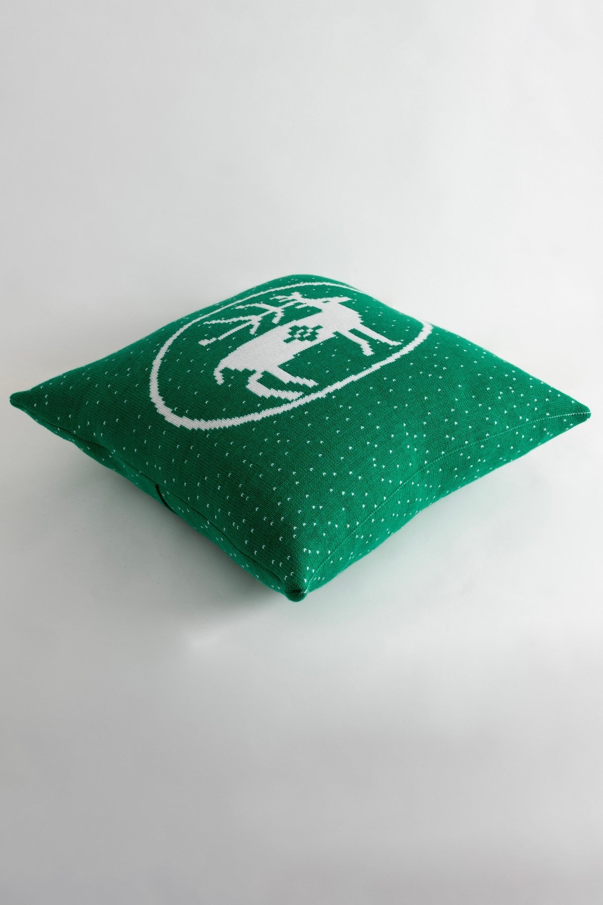 Pernă decorativă Destino, Diverse culori, 45x45 cm - Verde | SKU: 937ELT1260 | Pernă decorativă Destino, 45x45 cm, varianta Verde, produs pentru amenajarea locuinței, disponibil online în România la CasaMob