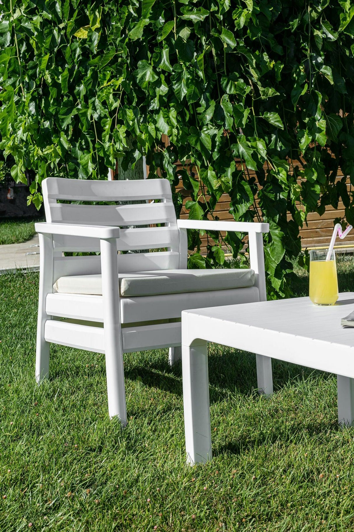 Set de grădină Sofa Set Double, Diverse culori, 125x67x81 cm - Alb | SKU: 947BZG1501 | Set de grădină Sofa Set Double, 125x67x81 cm, varianta Alb, produs pentru amenajarea locuinței, disponibil online în România la CasaMob