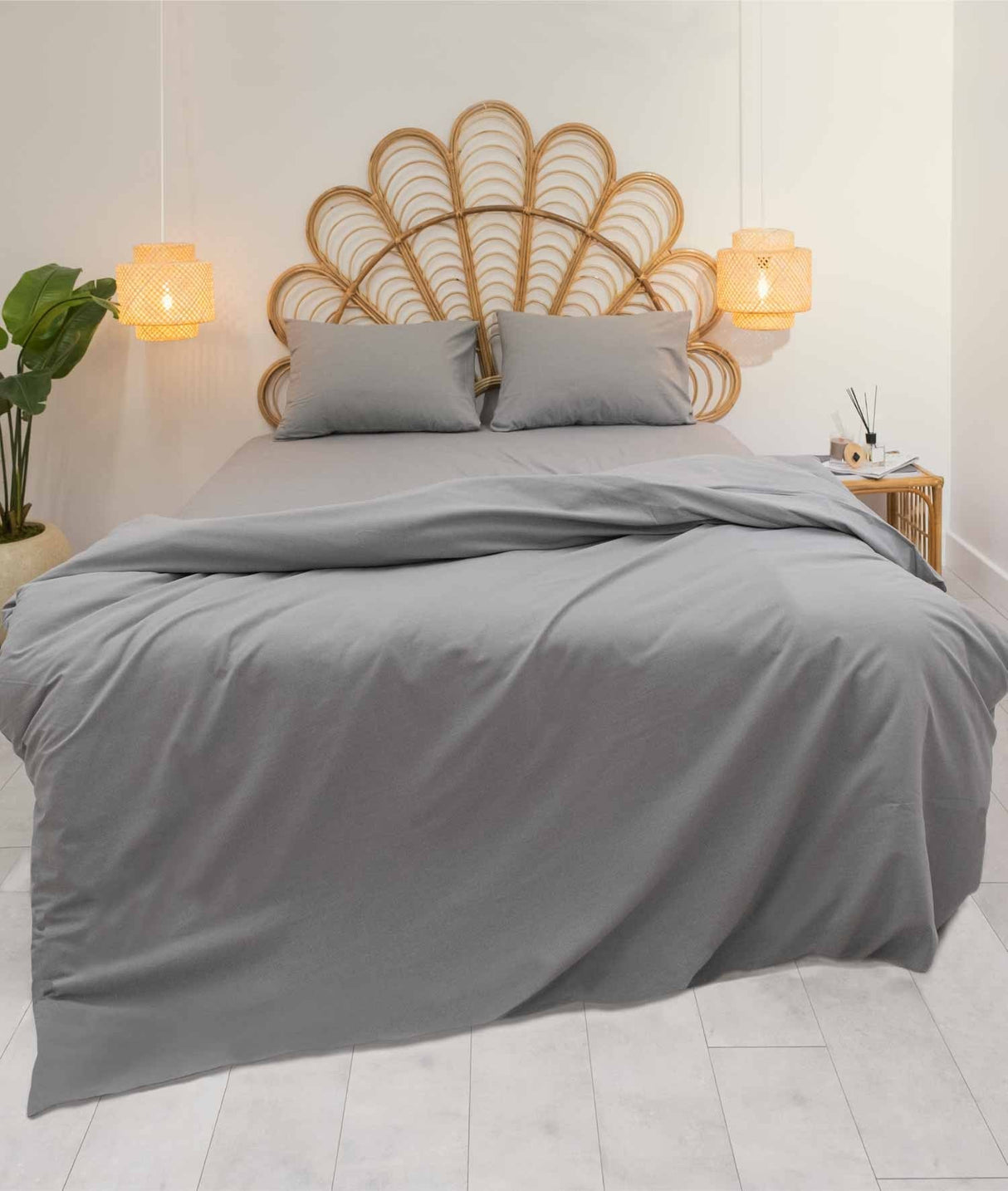 Set lenjerie de pat dublă Pacifico, Diverse culori, 200x220 cm - Gri | SKU: 962ELT2113 | Set lenjerie de pat dublă Pacifico, 200x220 cm, varianta Gri, produs pentru amenajarea locuinței, disponibil online în România la CasaMob