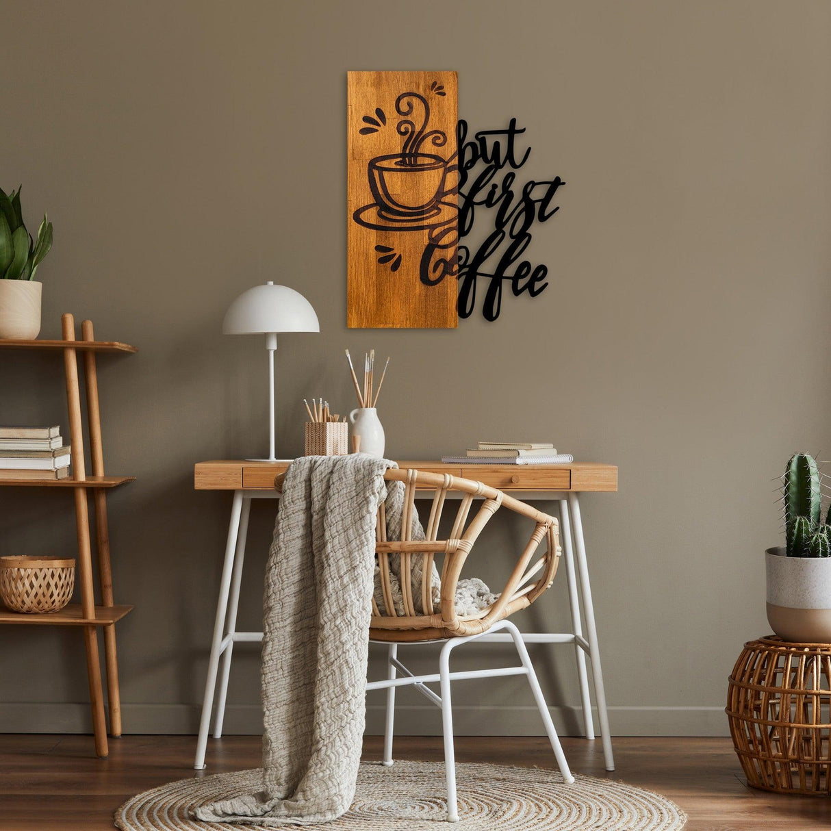 Decoratiune de perete lemn Coffee First, Nuc, 50x58 cm