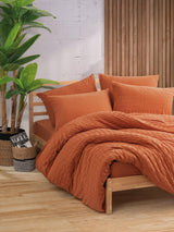 Set lenjerie de pat dublă Crepe, Diverse culori, 200x220 cm - Roșu cărămiziu | SKU: 129CTN2863 | Set lenjerie de pat dublă Crepe, 200x220 cm, varianta Roșu cărămiziu, produs pentru amenajarea locuinței, disponibil online în România la CasaMob