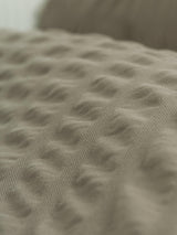 Set lenjerie de pat dublă Crepe, Diverse culori, 200x220 cm - Mink | SKU: 129CTN2864 | Set lenjerie de pat dublă Crepe, 200x220 cm, varianta Mink, produs pentru amenajarea locuinței, disponibil online în România la CasaMob