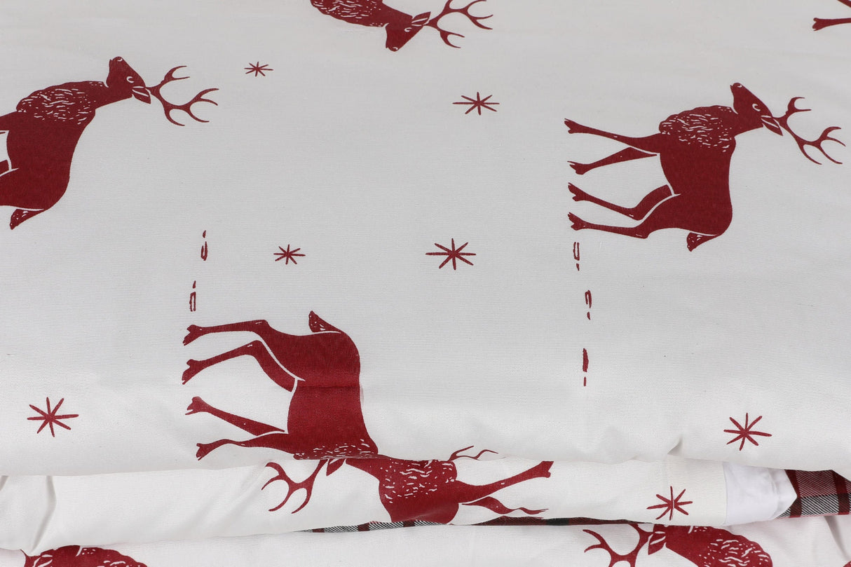 Set lenjerie de pat dublă Geyik v2, Diverse culori, 200x200 cm - Bordo - Alb | SKU: 143EPJ84251 | Set lenjerie de pat dublă Geyik v2, 200x200 cm, varianta Bordo - Alb, produs pentru amenajarea locuinței, disponibil online în România la CasaMob