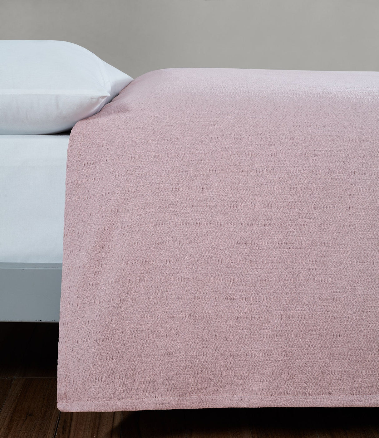 Cuvertură Serenity, Diverse culori, 200x230 cm - Roz | SKU: 315CFB2206 | Cuvertură Serenity, 200x230 cm, varianta Roz, produs pentru amenajarea locuinței, disponibil online în România la CasaMob