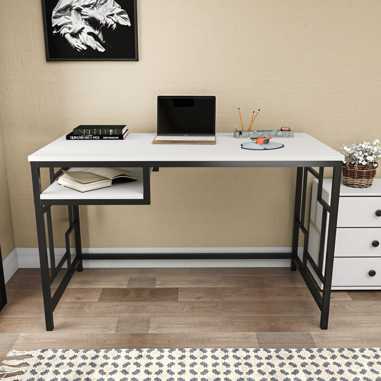 Birou Kennesaw, Diverse culori, 120x60x75 cm - Negru - Alb | SKU: 322RTC1457 | Birou Kennesaw, 120x60x75 cm, varianta Negru - Alb, produs pentru amenajarea locuinței, disponibil online în România la CasaMob