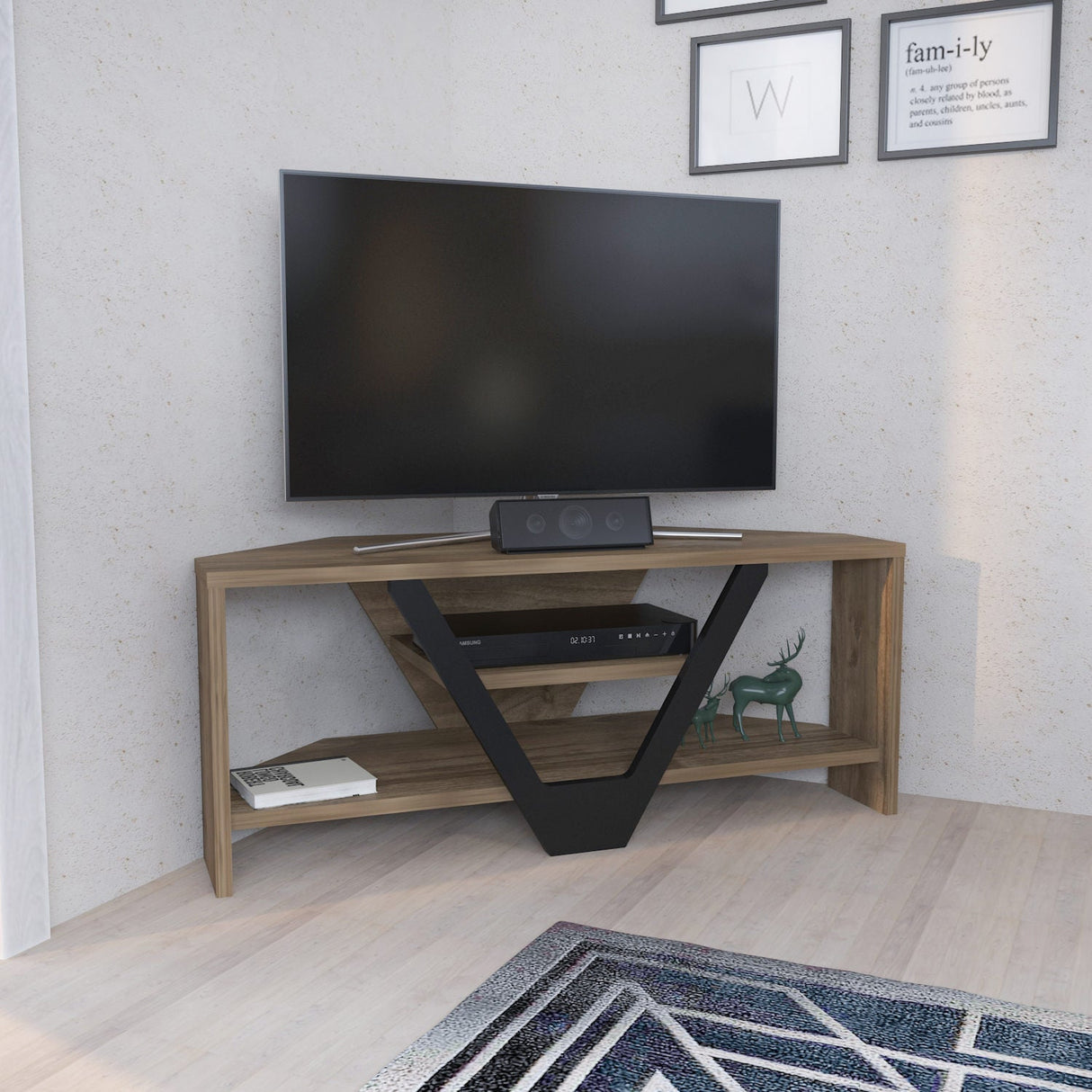 Comodă TV Karin, Diverse culori, 90x35x37 cm - Nuc - Negru | SKU: 322RTC2128 | Comodă TV Karin, 90x35x37 cm, varianta Nuc - Negru, produs pentru amenajarea locuinței, disponibil online în România la CasaMob
