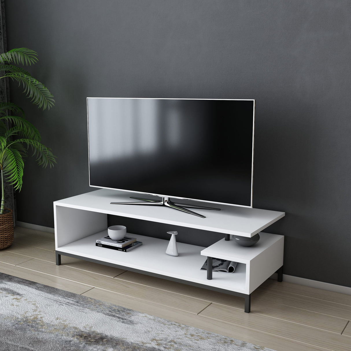 Comodă TV Reilly, Diverse culori, 120x45x38 cm - Negru - Alb | SKU: 322RTC2226 | Comodă TV Reilly, 120x45x38 cm, varianta Negru - Alb, produs pentru amenajarea locuinței, disponibil online în România la CasaMob