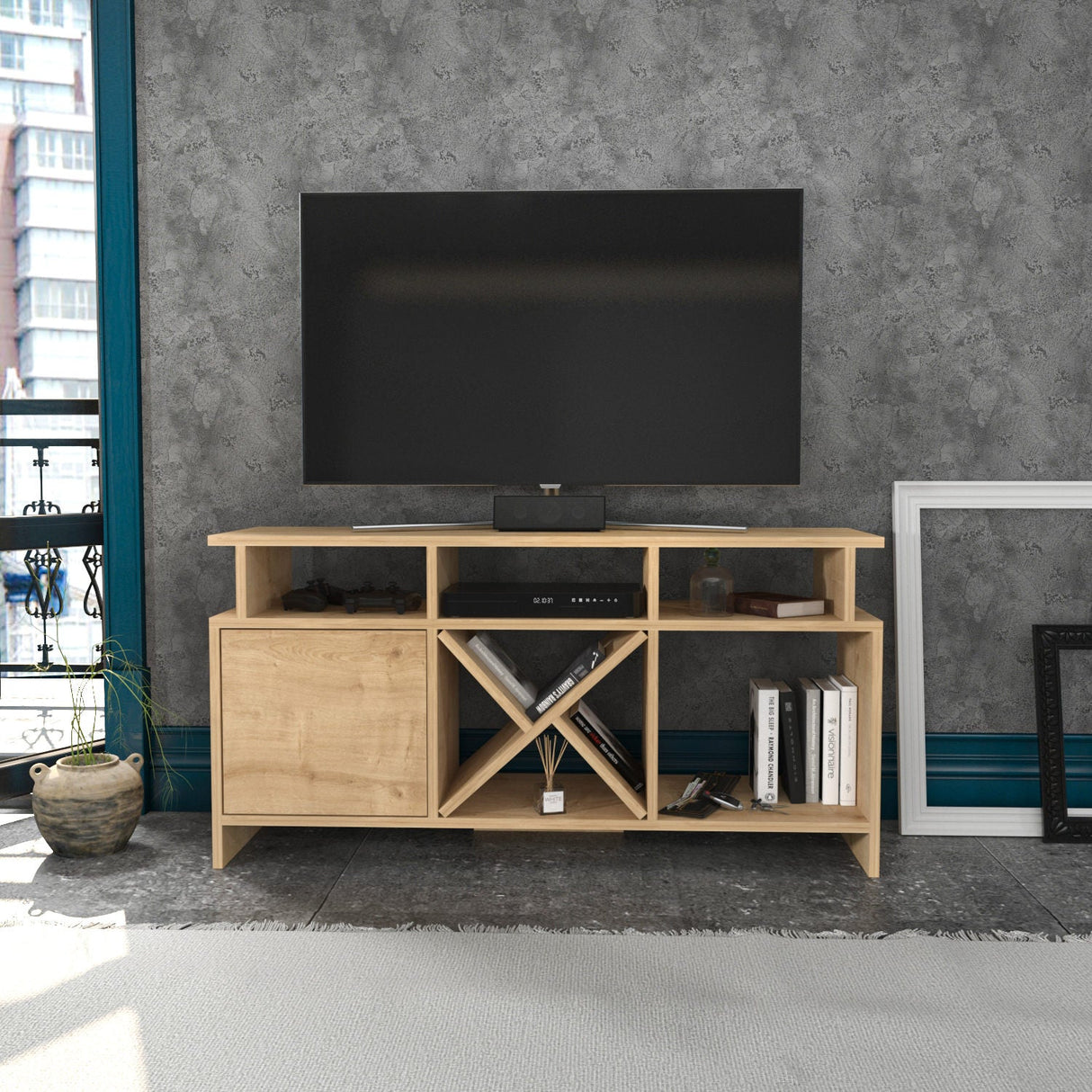 Comodă TV Auburn, Diverse culori, 120x30x61 cm - Stejar | SKU: 322RTC2368 | Comodă TV Auburn, 120x30x61 cm, varianta Stejar, produs pentru amenajarea locuinței, disponibil online în România la CasaMob